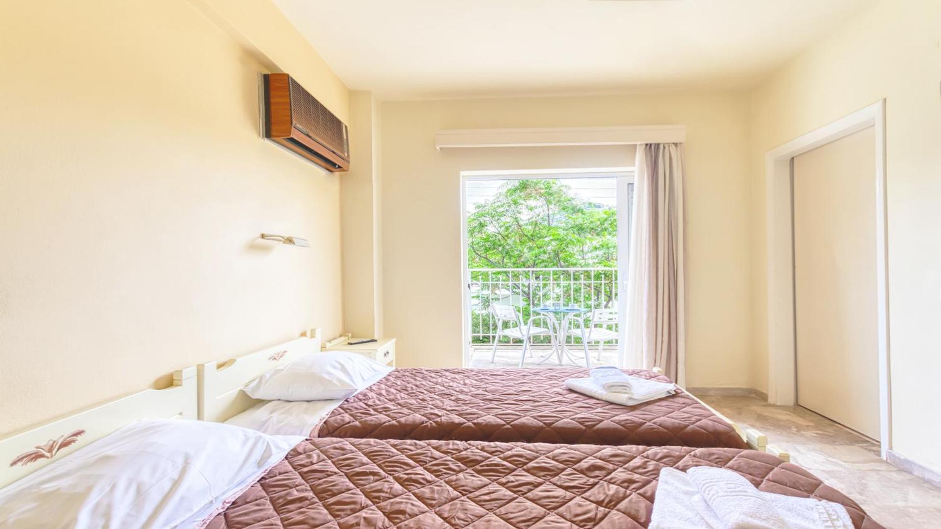 Akrotopi Apartments & Studios トロン エクステリア 写真
