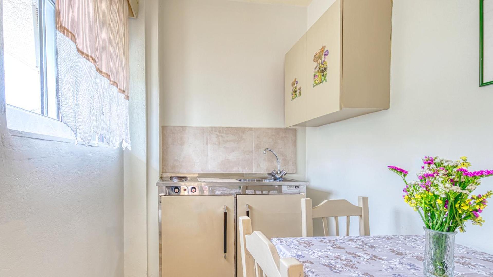 Akrotopi Apartments & Studios トロン エクステリア 写真